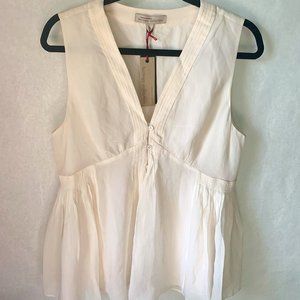 Banana Republic Heritage Collection cream silk sleeveless top. Size M. NWT